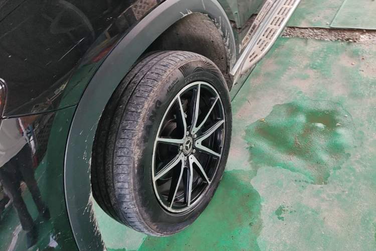 Used Mercedes-Benz GLE-Class 2020 GLE 350 U.S. specification Left Front Wheel Hub