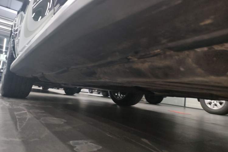 Used Mercedes-Benz GLE-Class 2020 GLE 350 U.S. specification Left Side Sill