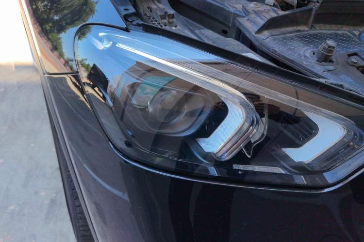 Used Mercedes-Benz GLE-Class 2020 GLE 350 4MATIC Dynamic Edition Special Version Right Front Headlight