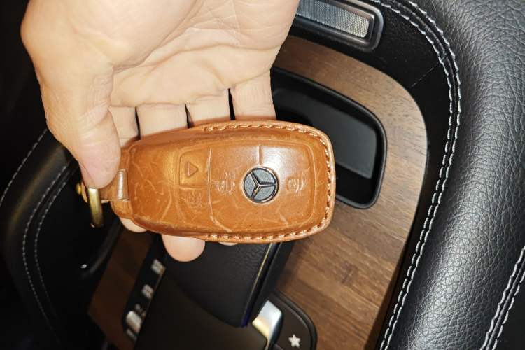 Used Mercedes-Benz GLE-Class 2020 GLE 450 4MATIC Stylish Model Vehicle Key