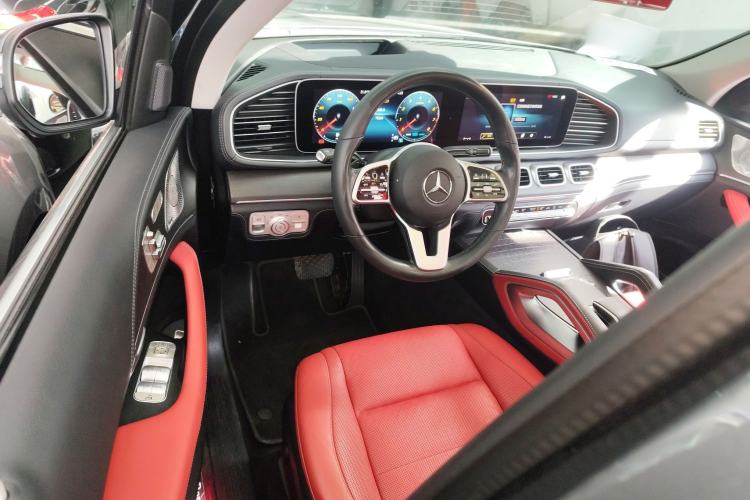 Used Mercedes-Benz GLE-Class 2020 GLE 450 U.S. specification Interior 3