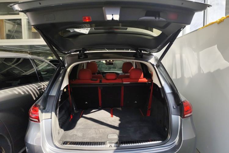 Used Mercedes-Benz GLE-Class 2020 GLE 450 U.S. specification Trunk