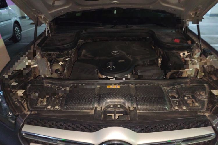 Used Mercedes-Benz GLE-Class 2020 GLE 450 4MATIC Stylish Model Engine Bay