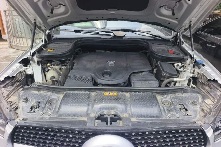 Used Mercedes-Benz GLE-Class 2020 GLE 450 U.S. specification Engine Bay