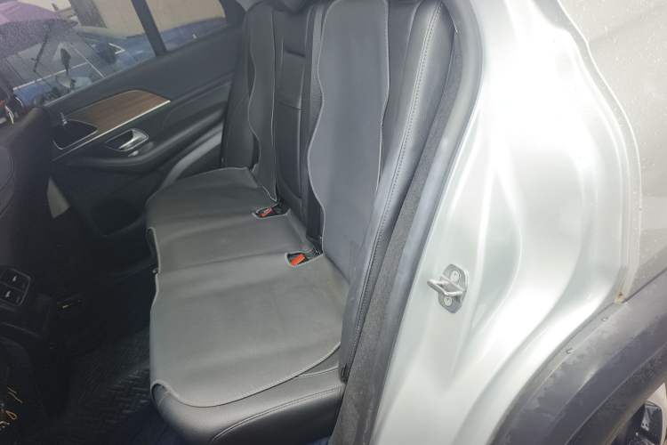 Used Mercedes-Benz GLE-Class 2020 GLE 450 U.S. specification Left Rear Seat