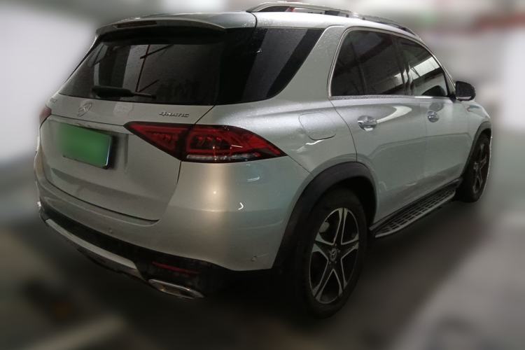 Used Mercedes-Benz GLE-Class  Rear Right 45 Deg