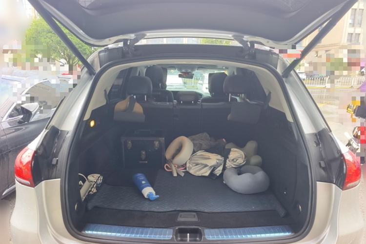 Used Mercedes-Benz GLE-Class 2020 GLE 450 U.S. specification Trunk
