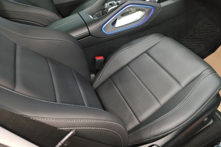 Used Mercedes-Benz GLE-Class  Right Front Seat