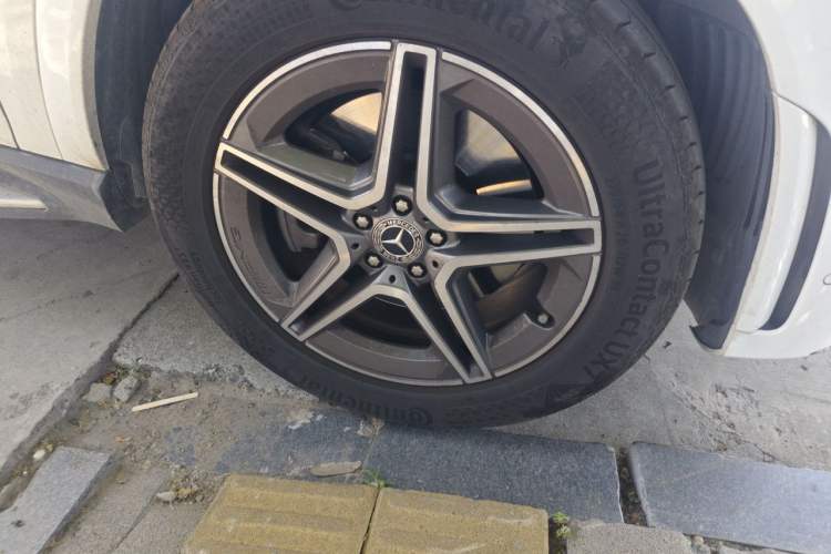 Used Mercedes-Benz GLE-Class 2020 GLE 450 U.S. specification Right Front Wheel Hub