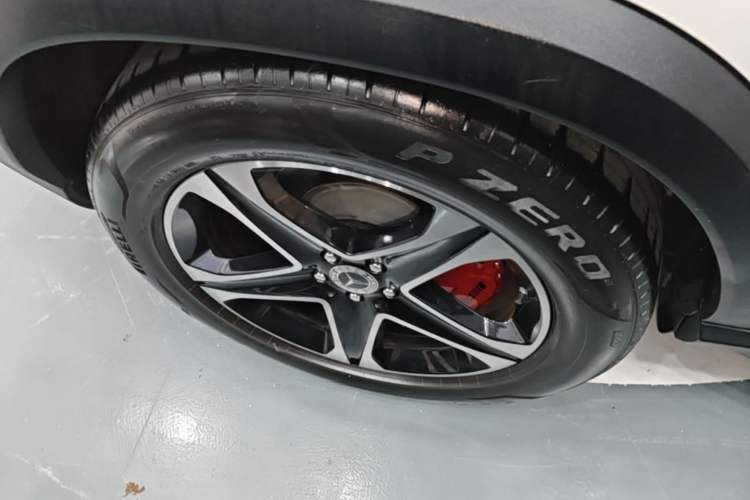 Used Mercedes-Benz GLE-Class  Right Rear Wheel Hub