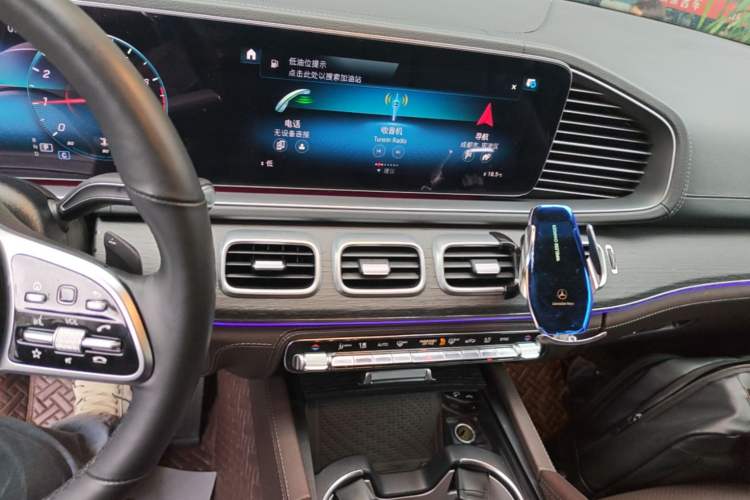 Used Mercedes-Benz GLE-Class 2021 GLE 350 4MATIC Dynamic Edition Audio And AC Panel