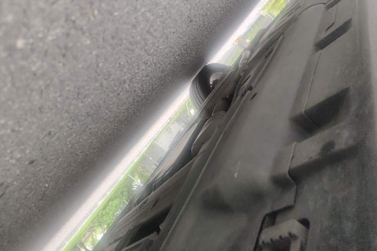 Used Mercedes-Benz GLE-Class 2021 GLE 450 4MATIC AMG Line Chassis Front Right