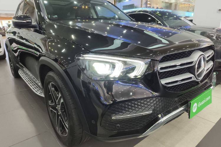 Used Mercedes-Benz GLE-Class 2021 GLE 450 4MATIC AMG Line Exterior 2