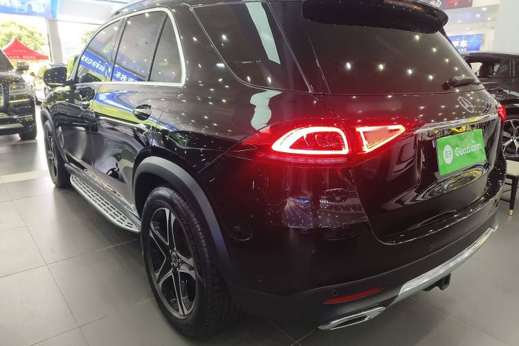 Used Mercedes-Benz GLE-Class 2021 GLE 450 4MATIC AMG Line Exterior 3