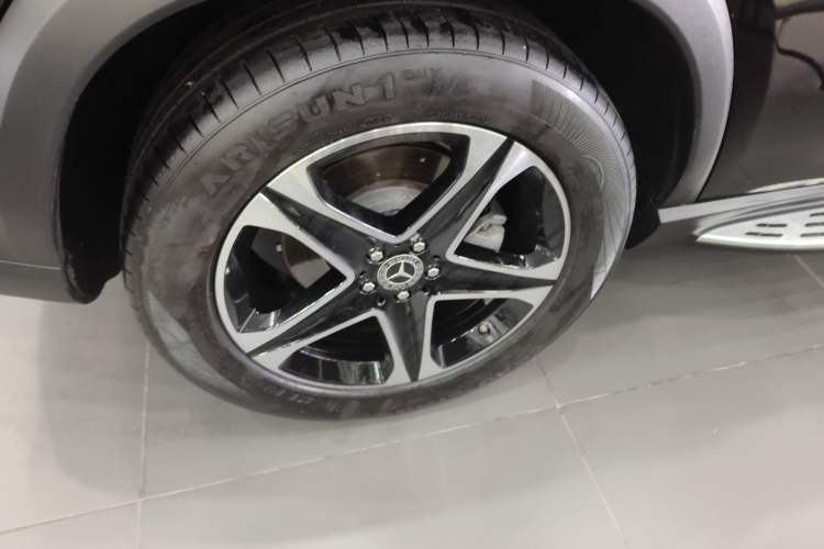 Used Mercedes-Benz GLE-Class 2021 GLE 450 4MATIC AMG Line Exterior 8