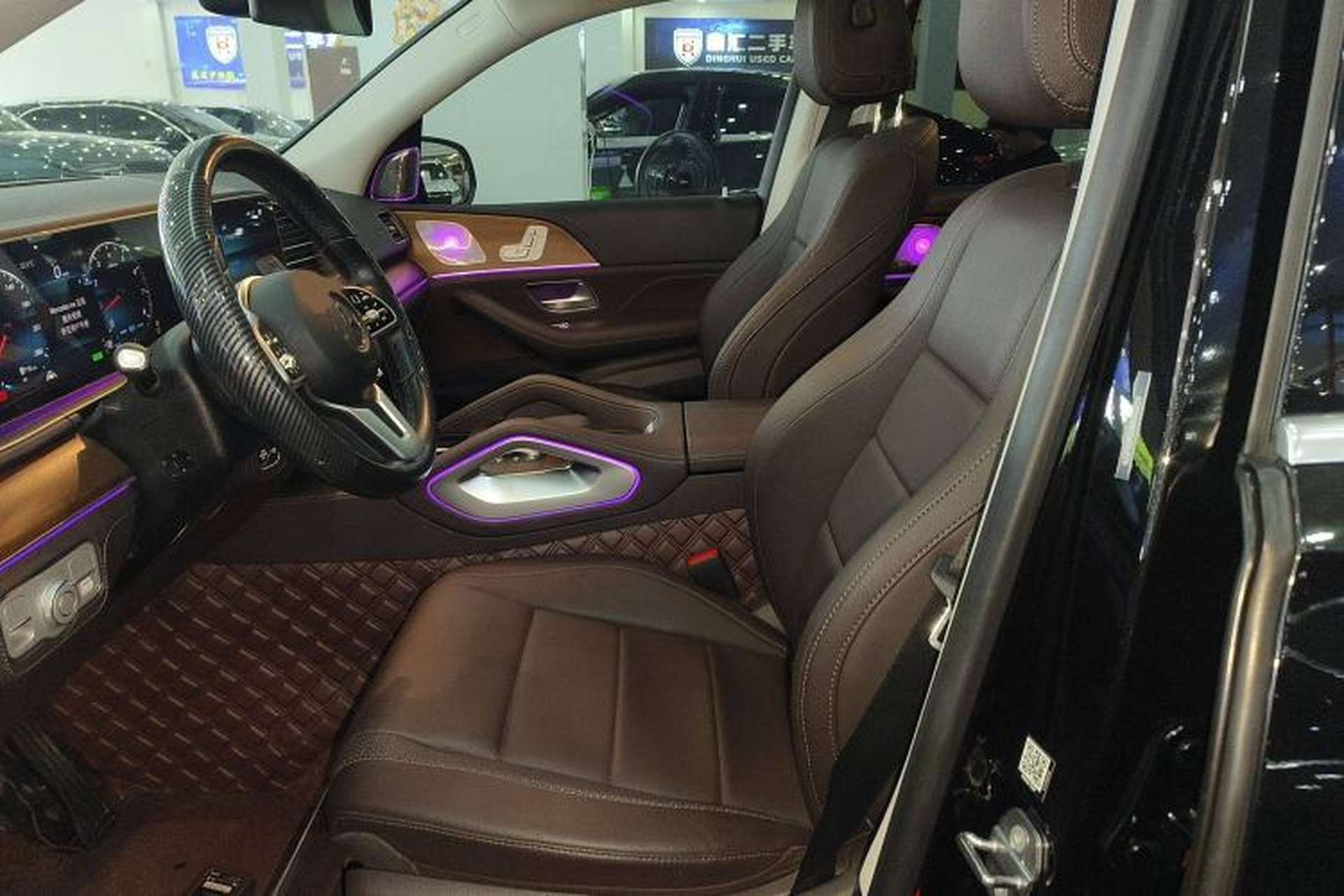 Used Mercedes-Benz GLE-Class 2021 GLE 450 4MATIC AMG Line Left Front Seat