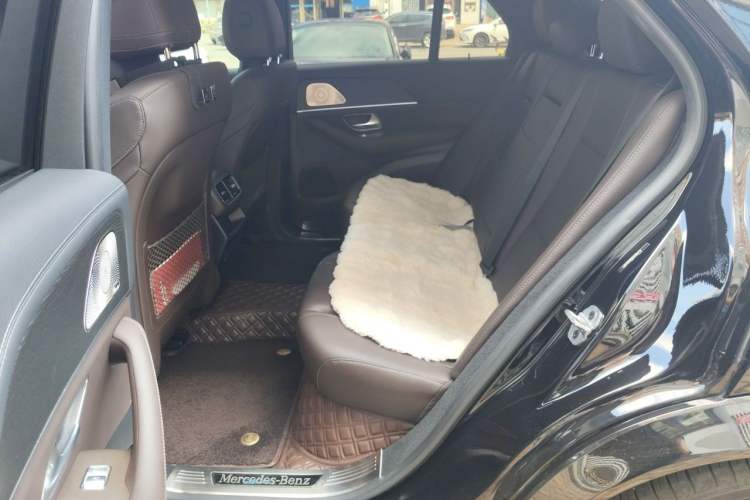 Used Mercedes-Benz GLE-Class  Left Rear Seat