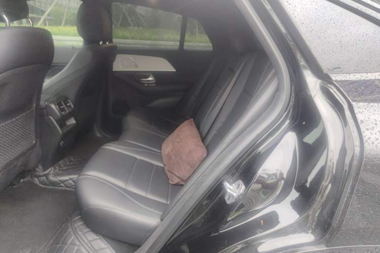 Used Mercedes-Benz GLE-Class 2021 GLE 450 4MATIC AMG Line Left Rear Seat