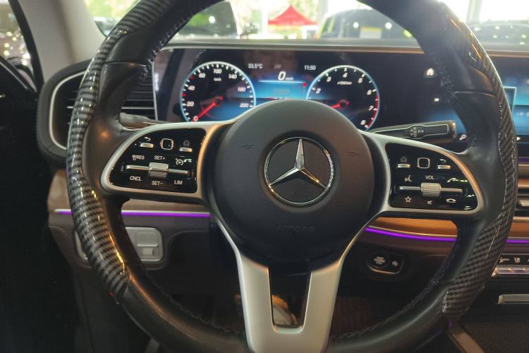 Used Mercedes-Benz GLE-Class 2021 GLE 450 4MATIC AMG Line Steering Wheel