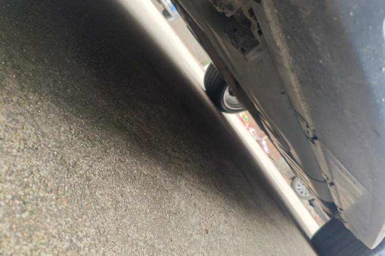 Used Mercedes-Benz GLE-Class  Chassis Front Left