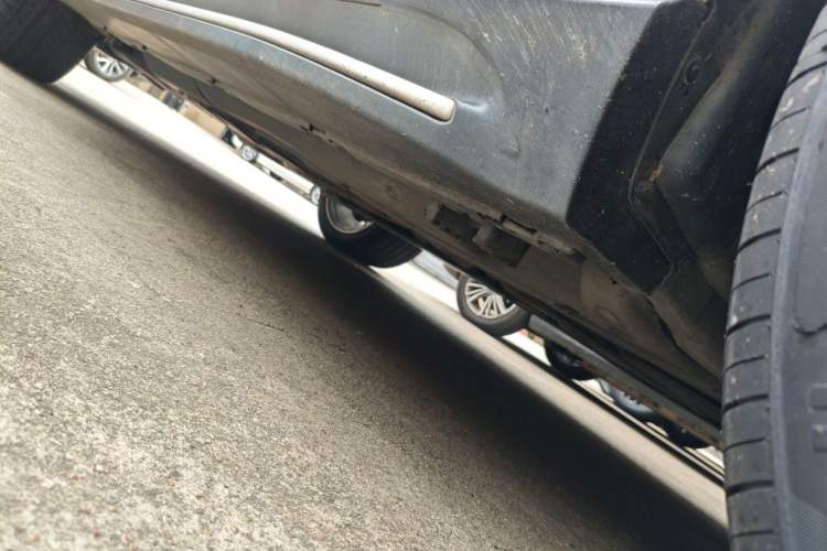 Used Mercedes-Benz GLE-Class  Chassis Front Right