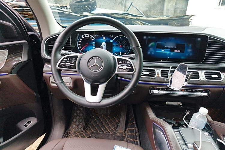 Used Mercedes-Benz GLE-Class 2022 GLE 350 4MATIC Dynamic Edition Center Console