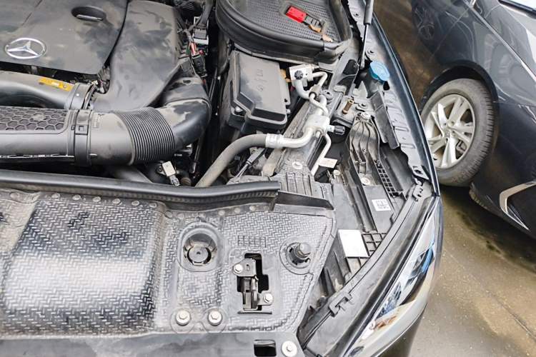 Used Mercedes-Benz GLE-Class 2022 GLE 350 4MATIC Dynamic Edition Engine Bay Left