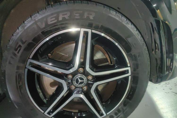 Used Mercedes-Benz GLE-Class  Right Front Wheel Hub
