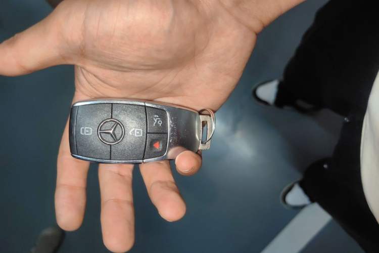 Used Mercedes-Benz GLE-Class  Vehicle Key