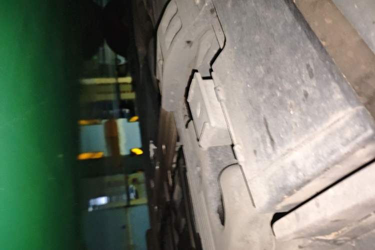 Used Mercedes-Benz GLE-Class 2023 GLE 450 4MATIC AMG Line Chassis Front Right