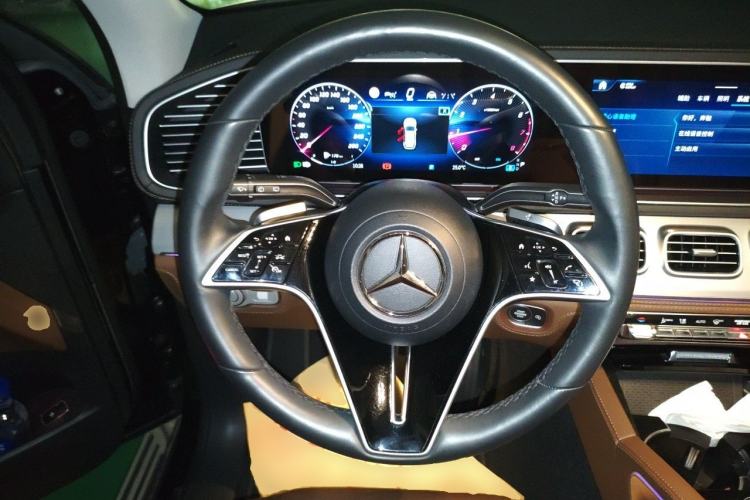 Used Mercedes-Benz GLE-Class 2023 GLE 450 4MATIC AMG Line Steering Wheel
