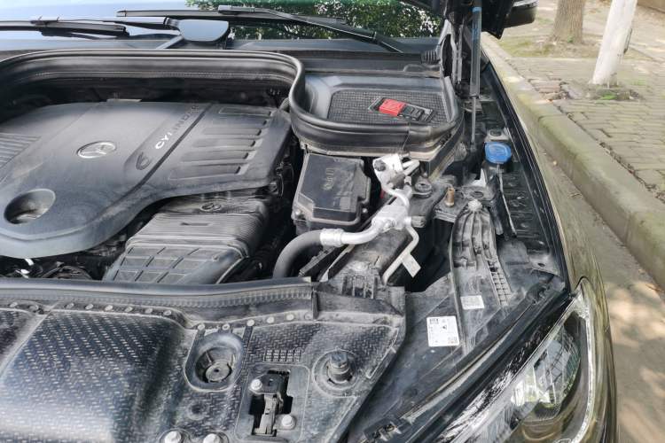 Used Mercedes-Benz GLE-Class 2024 GLE 450 4MATIC Stylish Model Engine Bay Left