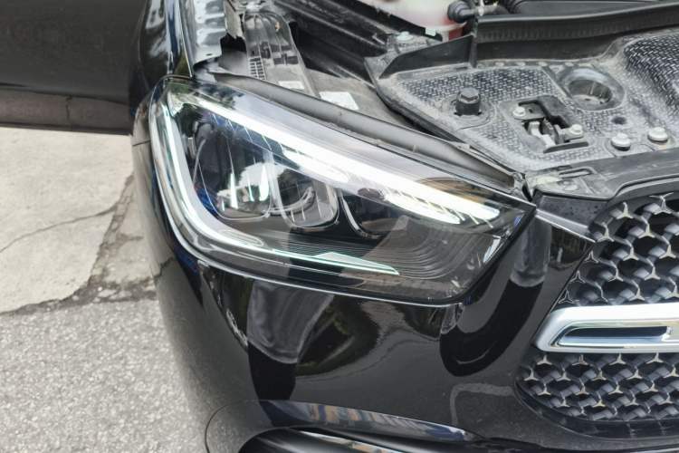 Used Mercedes-Benz GLE-Class 2024 GLE 450 4MATIC Stylish Model Right Front Headlight