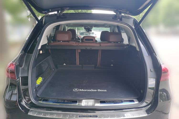 Used Mercedes-Benz GLE-Class 2024 GLE 450 4MATIC Stylish Model Trunk