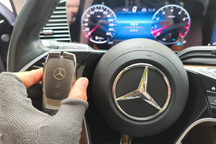 Used Mercedes-Benz GLE-Class 2024 GLE 450 4MATIC Stylish Model Vehicle Key