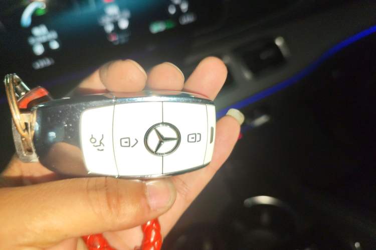 Used Mercedes-Benz GLE Coupe 2020 GLE 350 4MATIC Coupe SUV Luxury Model Interior 1