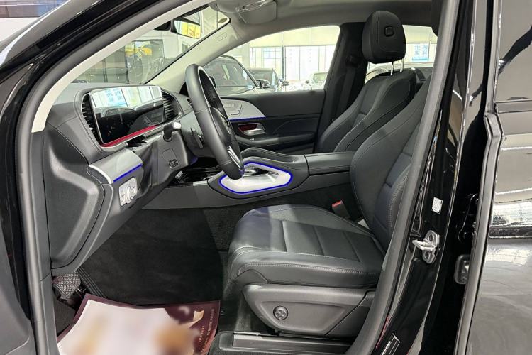 Used Mercedes-Benz GLE Coupe 2020 GLE 350 4MATIC Coupe SUV Luxury Model Interior 6
