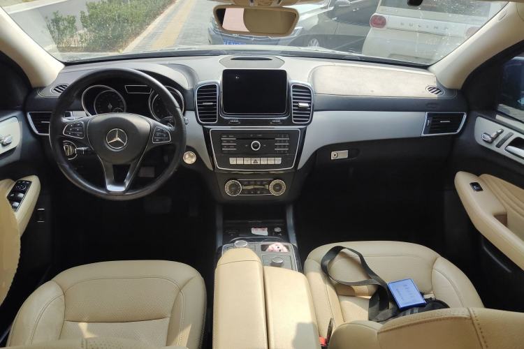 Used Mercedes-Benz GLE Coupe 2015 GLE 320 4MATIC Coupe SUV Center Console