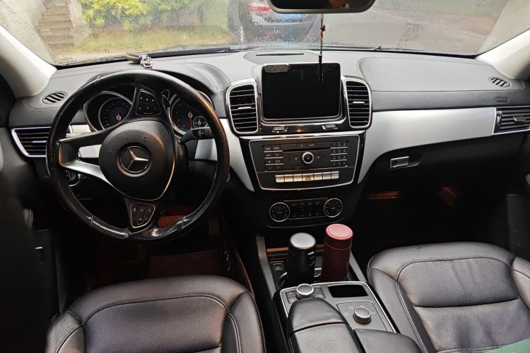 Used Mercedes-Benz GLE Coupe 2015 GLE 320 4MATIC Coupe SUV Center Console