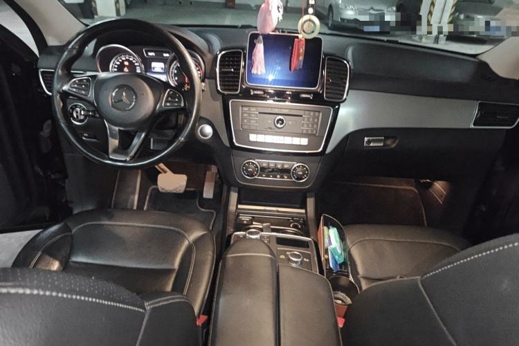 Used Mercedes-Benz GLE Coupe 2015 GLE 320 4MATIC Coupe SUV Center Console
