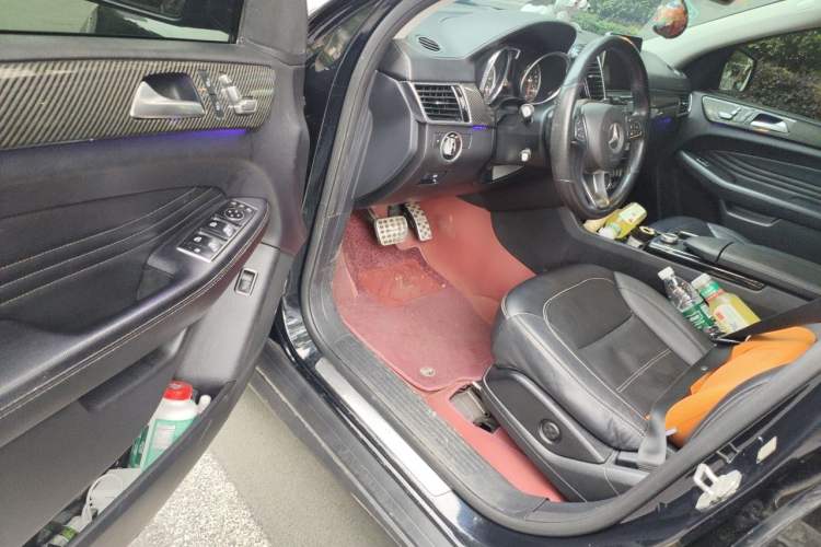 Used Mercedes-Benz GLE Coupe 2015 GLE 320 4MATIC Coupe SUV Driver Seat