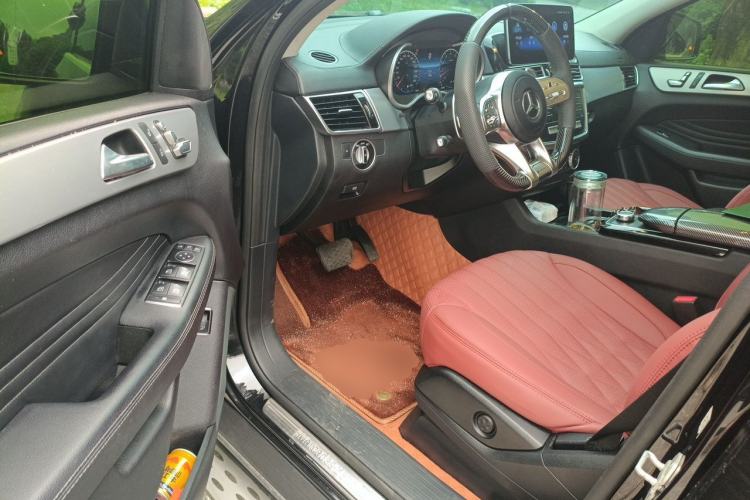 Used Mercedes-Benz GLE Coupe 2015 GLE 320 4MATIC Coupe SUV Driver Seat