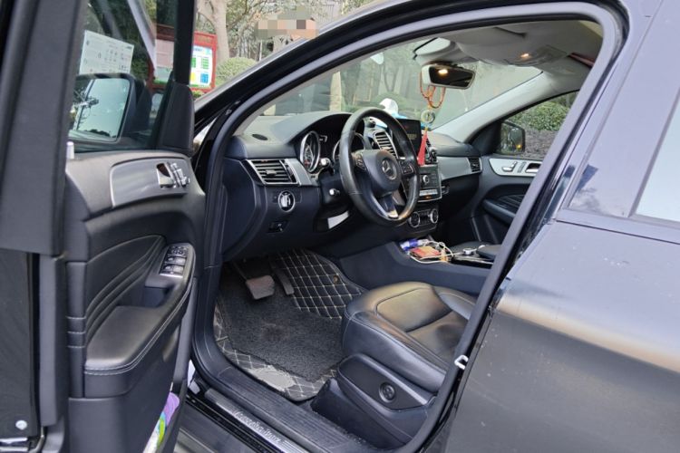 Used Mercedes-Benz GLE Coupe 2015 GLE 320 4MATIC Coupe SUV Driver Seat