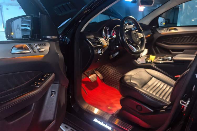Used Mercedes-Benz GLE Coupe 2015 GLE 450 AMG 4MATIC Coupe SUV Driver Seat