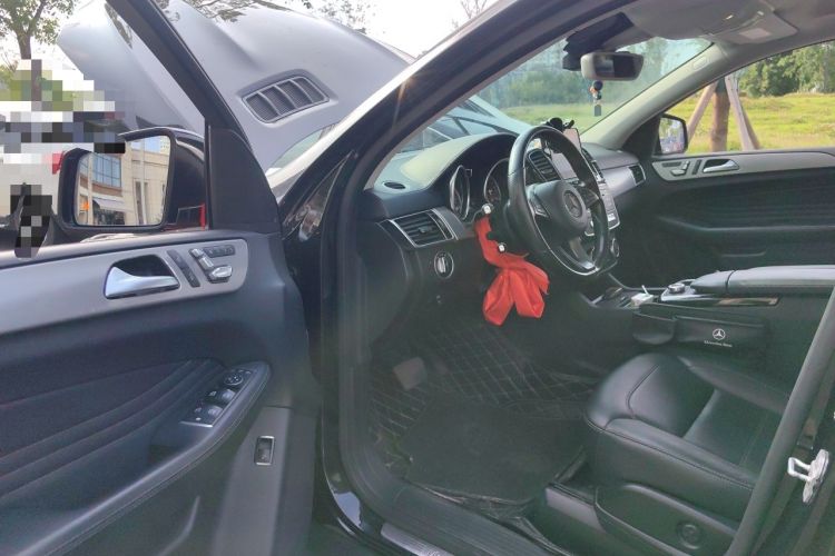 Used Mercedes-Benz GLE Coupe 2015 GLE 320 4MATIC Coupe SUV Driver Seat
