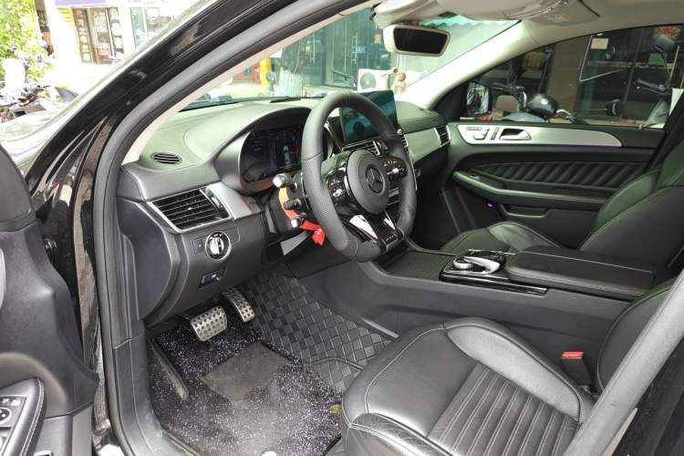 Used Mercedes-Benz GLE Coupe 2015 GLE 450 AMG 4MATIC Coupe SUV Driver Seat