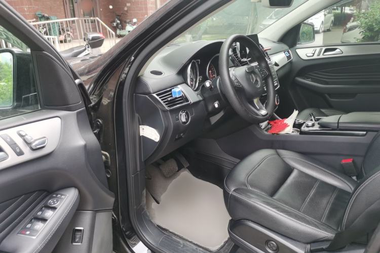 Used Mercedes-Benz GLE Coupe 2015 GLE 320 4MATIC Coupe SUV Driver Seat