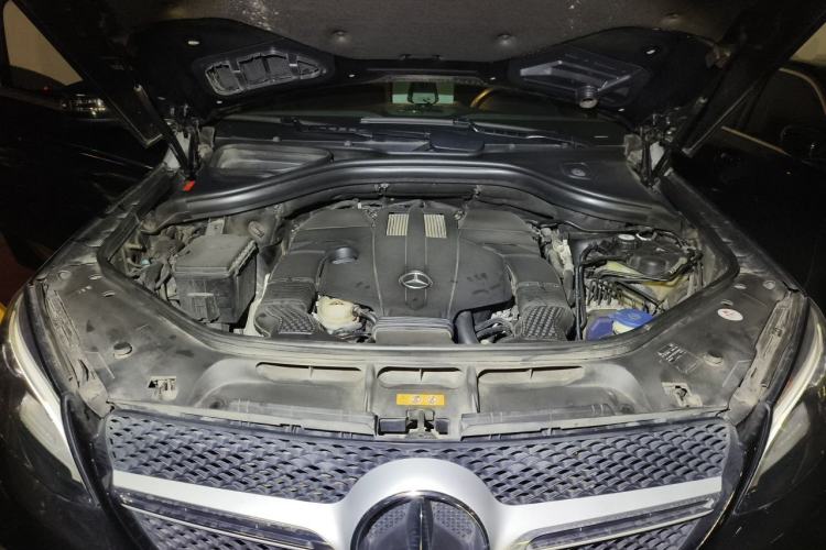 Used Mercedes-Benz GLE Coupe 2015 GLE 320 4MATIC Coupe SUV Engine Bay
