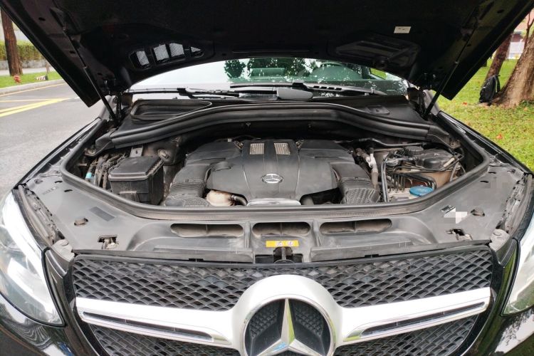 Used Mercedes-Benz GLE Coupe 2015 GLE 400 4MATIC Coupe SUV Engine Bay