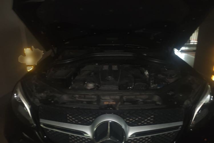 Used Mercedes-Benz GLE Coupe 2015 GLE 400 4MATIC Coupe SUV Engine Bay